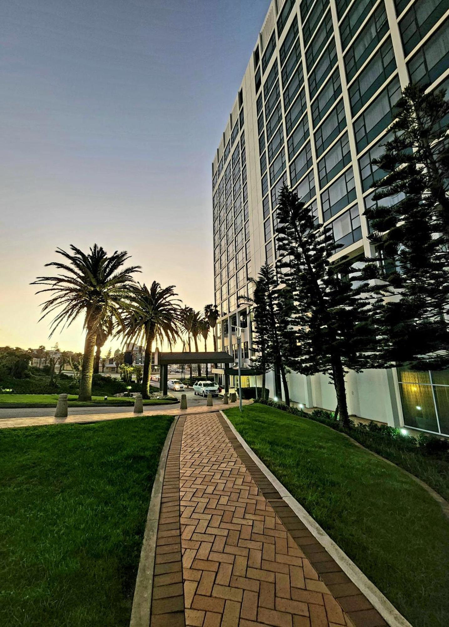 Hotel Garden Court Kings Beach Puerto Elizabeth Exterior foto